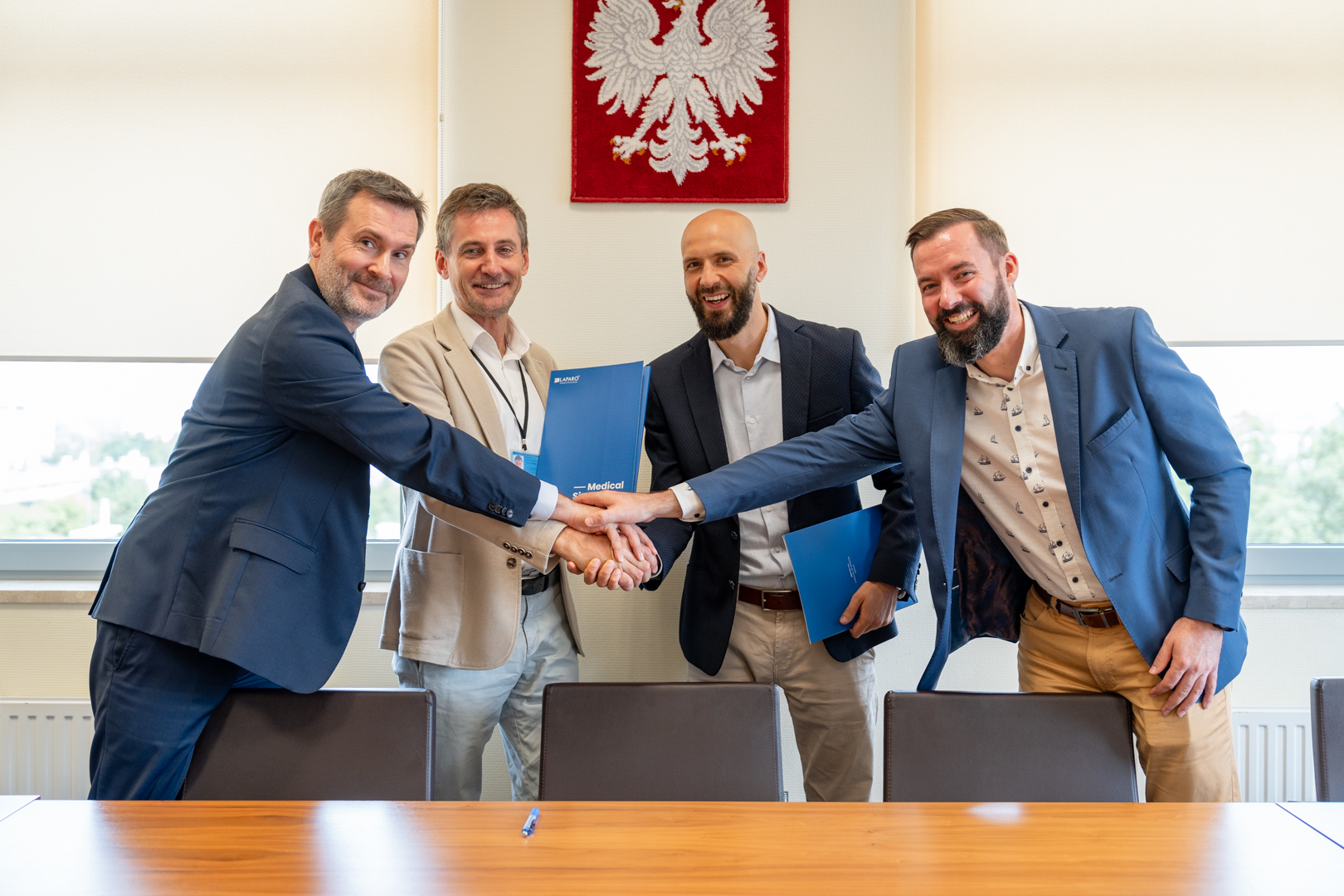 Współpraca na rzecz rozwoju chirurgii zrobotyzowanej w USDK